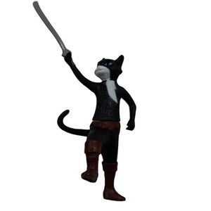 2011 Mcdonald's Puss In Boots #2 Kitty Soft Paws w/Sword Happy Meal Toy (NIP)